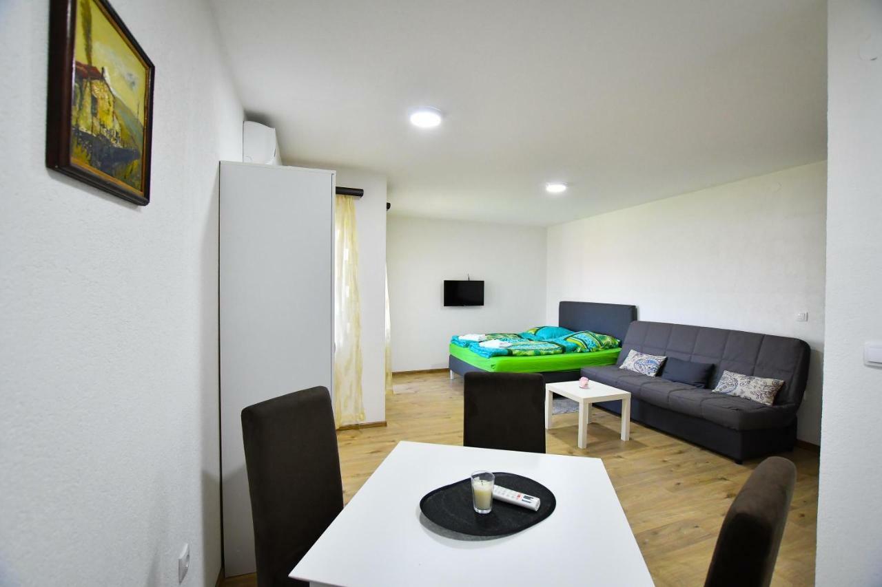 Vulsa Apartmani Kladovo Exterior photo